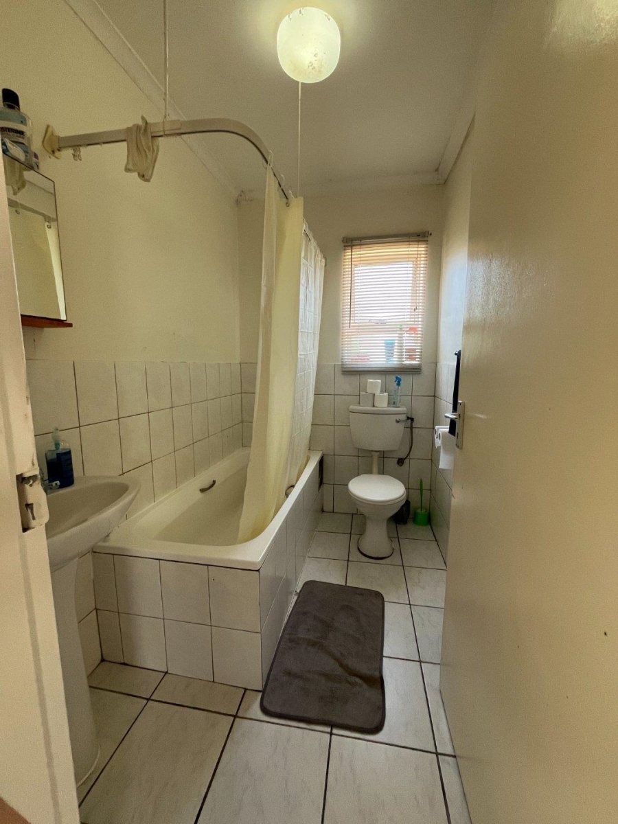 3 Bedroom Property for Sale in Ruyterwacht Western Cape